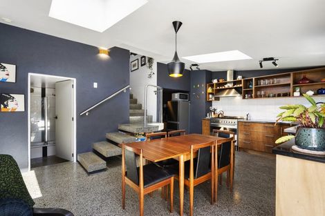 Photo of property in 57 Eden Street, Island Bay, Wellington, 6023