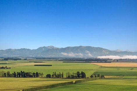 Photo of property in 22 Landsborough Drive, Darfield, 7571