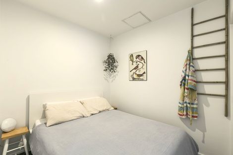 Photo of property in Hume House, 4/152 The Terrace, Wellington Central, Wellington, 6011