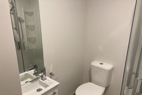 Photo of property in 2/14 Ruakiwi Road, Hamilton Lake, Hamilton, 3204