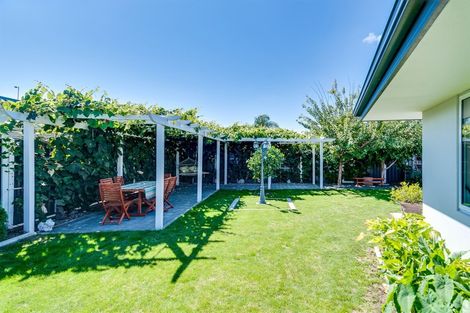 Photo of property in 24 Kapiti Drive, Poraiti, Napier, 4112