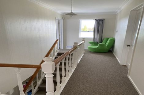 Photo of property in 10 Parkland Crescent, Terrace End, Palmerston North, 4410