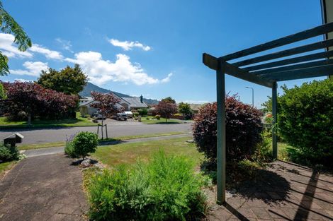 Photo of property in 4a Hoyte Place, Pukehangi, Rotorua, 3015