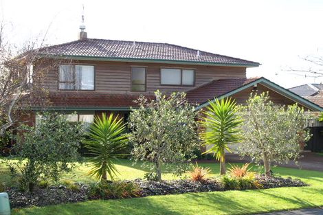 Photo of property in 6 Jolyn Place, Cockle Bay, Auckland, 2014