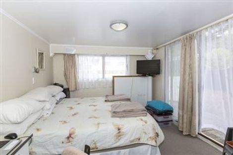 Photo of property in 56 Harbour View Road, Harbour View, Lower Hutt, 5010