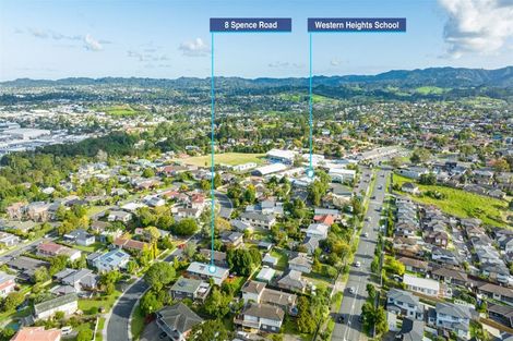 Photo of property in 8 Spence Road, Henderson, Auckland, 0612
