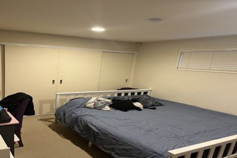 Photo of property in 11 Kittiwake Drive, Schnapper Rock, Auckland, 0632