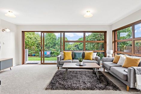 Photo of property in 4 Tawa Road, Te Atatu Peninsula, Auckland, 0610