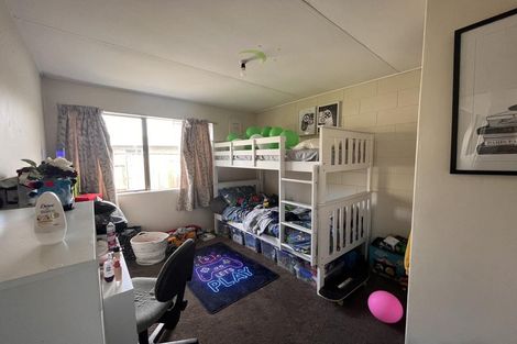 Photo of property in 11a Kaimanawa Street, Kelvin Grove, Palmerston North, 4414