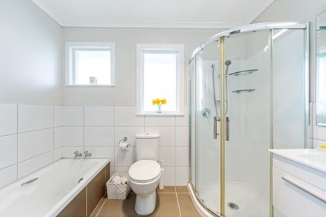 Photo of property in 11 Walton Avenue, Warkworth, 0910