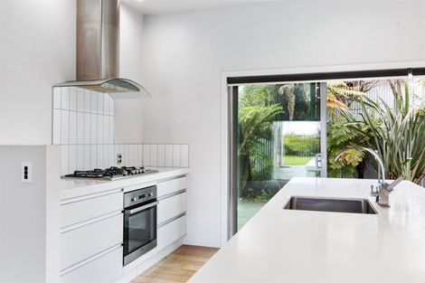 Photo of property in 30a Brougham Street, Westport, 7825