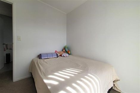 Photo of property in 12 Cherub Place, West Harbour, Auckland, 0618