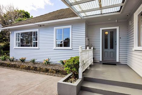 Photo of property in 7 Raiomiti Street, Fitzroy, New Plymouth, 4312