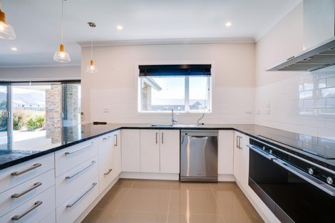 Photo of property in 5 Homestead Avenue, Twizel, 7999