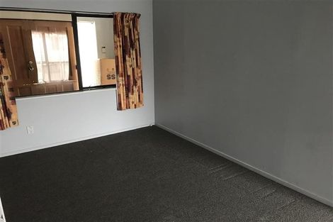 Photo of property in 78 Calluna Crescent, Totara Heights, Auckland, 2105