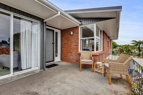 Photo of property in 14 Montana Place, Merrilands, New Plymouth, 4312