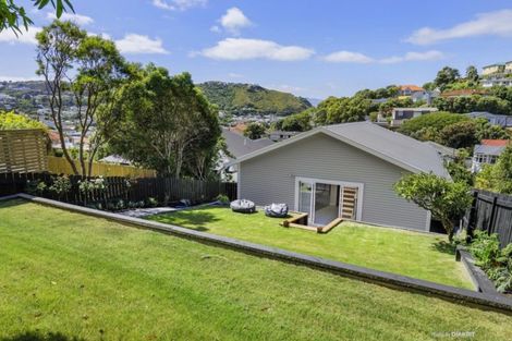 Photo of property in 54 Severn Street, Island Bay, Wellington, 6023