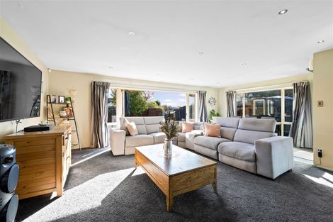 Photo of property in 11 Vasari Grange, Rolleston, 7614