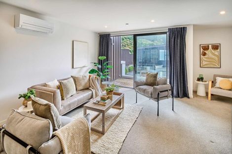 Photo of property in 23 Rua Kai Way, Brooklyn, Wellington, 6021