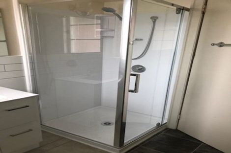 Photo of property in 21a Manse Street, Regent, Whangarei, 0112