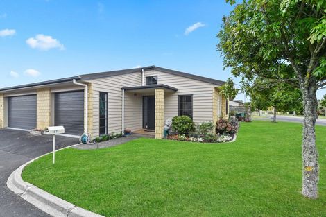 Photo of property in Bramley Gardens, 27/3 Turnbury Court, Rototuna, Hamilton, 3210