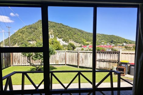 Photo of property in 182 Bright Street, Cobden, Greymouth, 7802