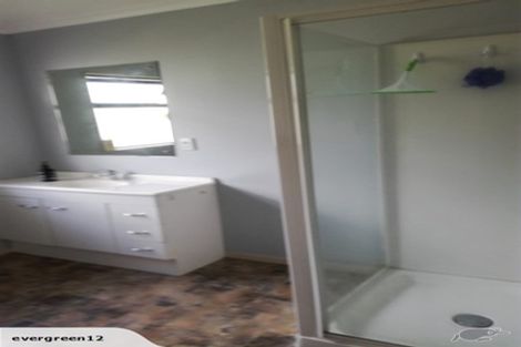 Photo of property in 8a Huia Street, Waikawa, Picton, 7220