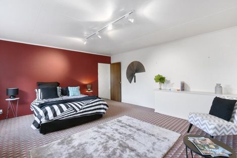 Photo of property in 64 Cliffs Road, Saint Clair, Dunedin, 9012