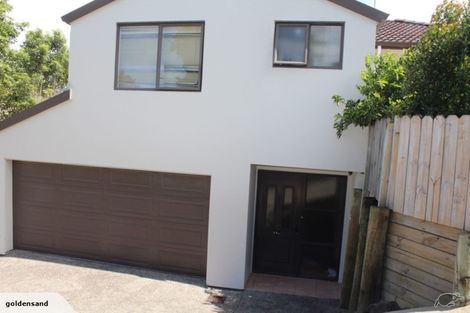 Photo of property in 14 Walter Macdonald Street, Howick, Auckland, 2014