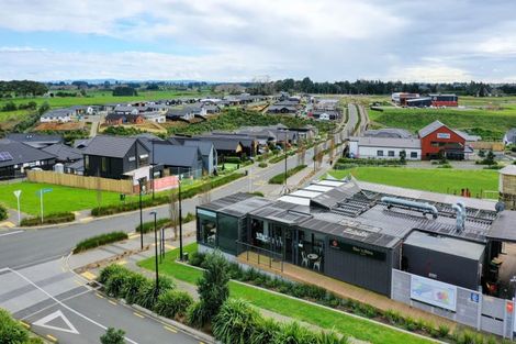 Photo of property in 26 Metoriti Crescent, Karaka, 2124