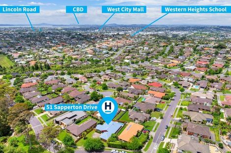 Photo of property in 51 Sapperton Drive, Henderson, Auckland, 0612