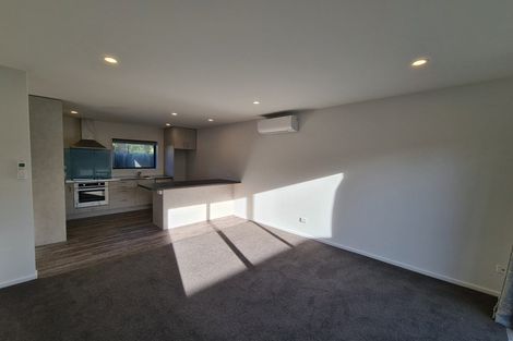 Photo of property in 4/11 Defoe Place, Waltham, Christchurch, 8023