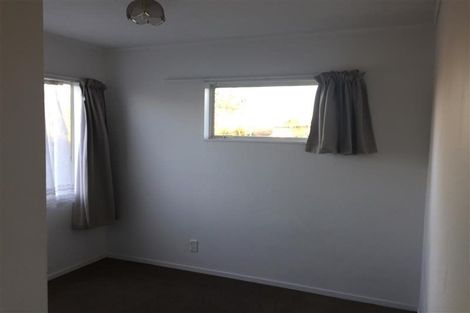 Photo of property in 1/48 Strid Road, Te Atatu South, Auckland, 0610
