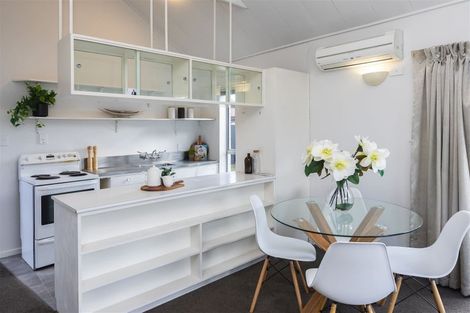 Photo of property in 2/23 Bretts Road, St Albans, Christchurch, 8052