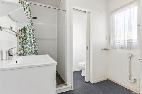 Photo of property in 7 Hiseman Lane, Henderson, Auckland, 0612