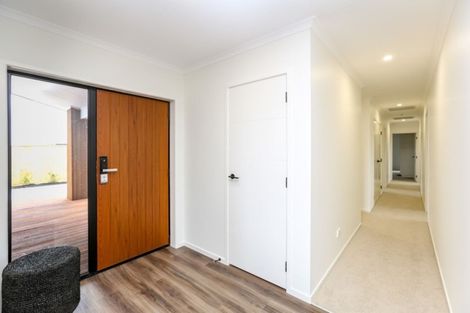 Photo of property in 4 Oliver O'leary Way, Westown, New Plymouth, 4310