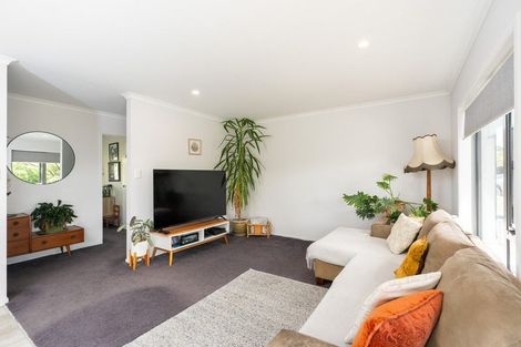 Photo of property in 33 Ngapuke Lane, Parua Bay, Onerahi, 0192