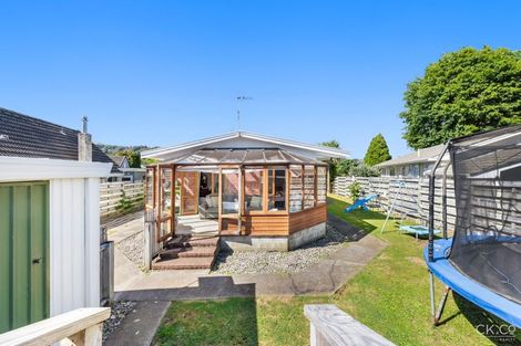 Photo of property in 29 Brightwater Crescent, Totara Park, Upper Hutt, 5018