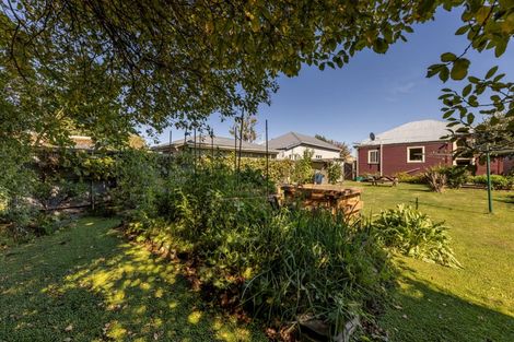 Photo of property in 36 Olliviers Road, Phillipstown, Christchurch, 8011