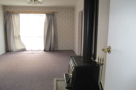 Photo of property in 5 Mahinawa Street, Takapuwahia, Porirua, 5022