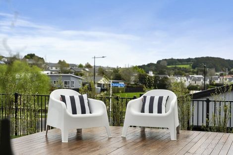 Photo of property in 44 Taukahiwi Road, Pukekohe, 2120