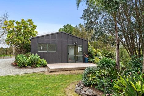 Photo of property in 573 Waimate Road North, Kerikeri, 0293