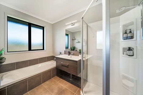 Photo of property in 76 Orbell Crescent, Te Anau, 9679