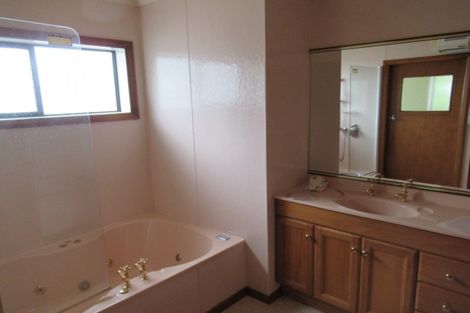 Photo of property in 451 Kuku Beach Road, Kuku, Levin, 5570