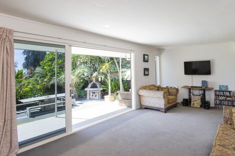 Photo of property in 6 Mere Street, Tokomaru Bay, 4079