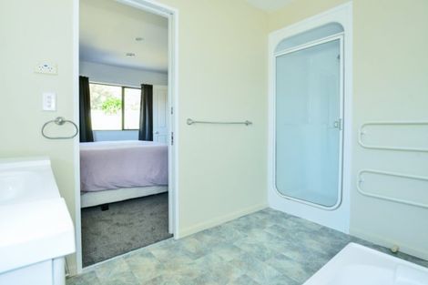 Photo of property in 27 Darwin Road, Outer Kaiti, Gisborne, 4010