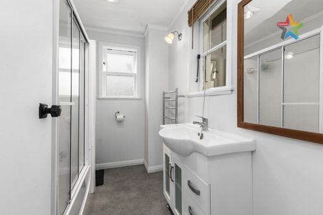 Photo of property in 51 Compton Crescent, Taita, Lower Hutt, 5011