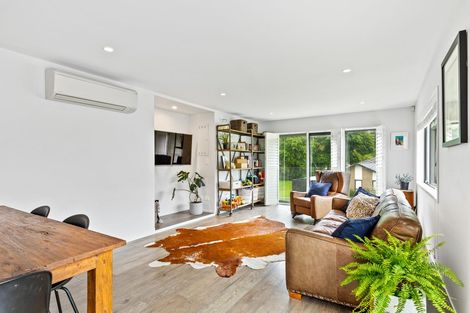 Photo of property in 30 Wautaiti Drive, Riverhead, 0820