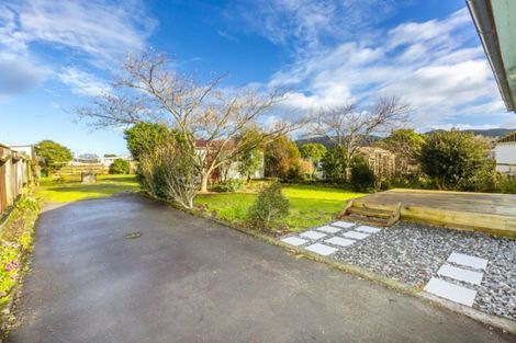 Photo of property in 30 Bristol Street, Trentham, Upper Hutt, 5018