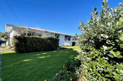 Photo of property in 35 Queen Road, Bellevue, Tauranga, 3110